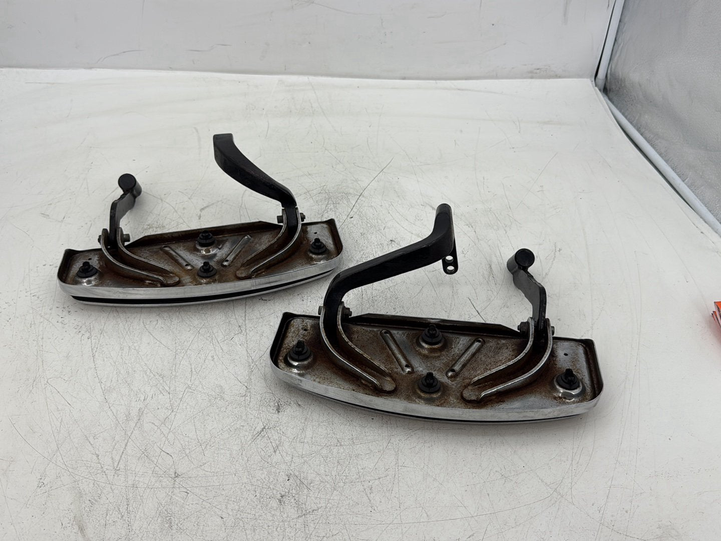 2006 Harley Electra Glide Touring Classic FLHTCI OEM Left Right Driver Floorboard Foot Rest