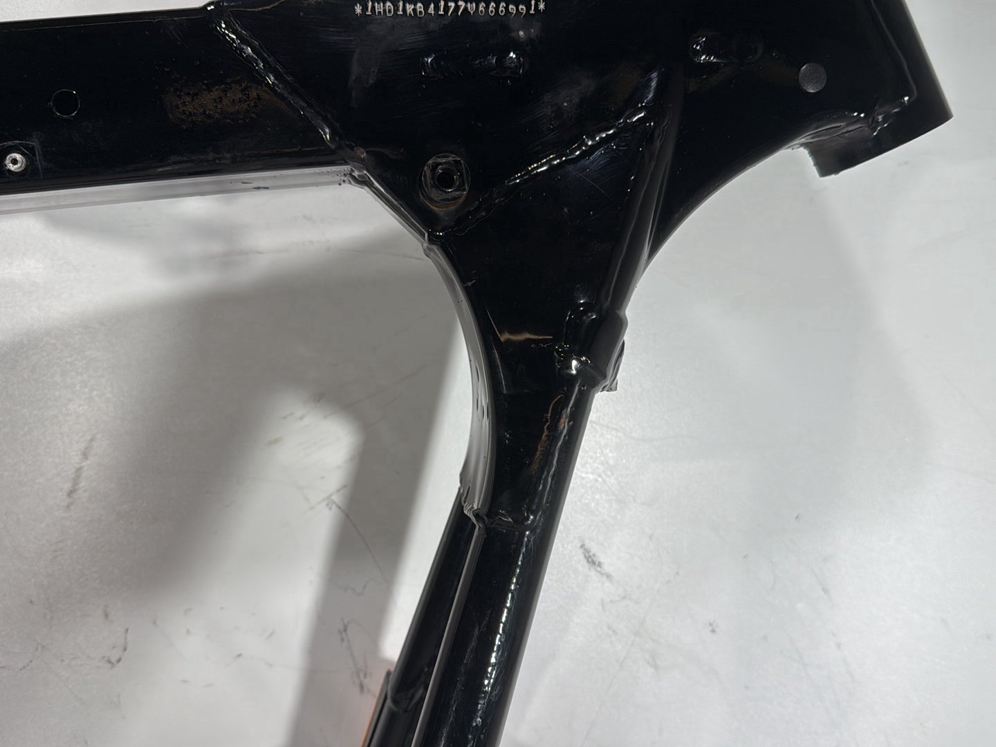 2007 Harley Street Glide Touring FLHX OEM Body Main Frame Chassis SLVG