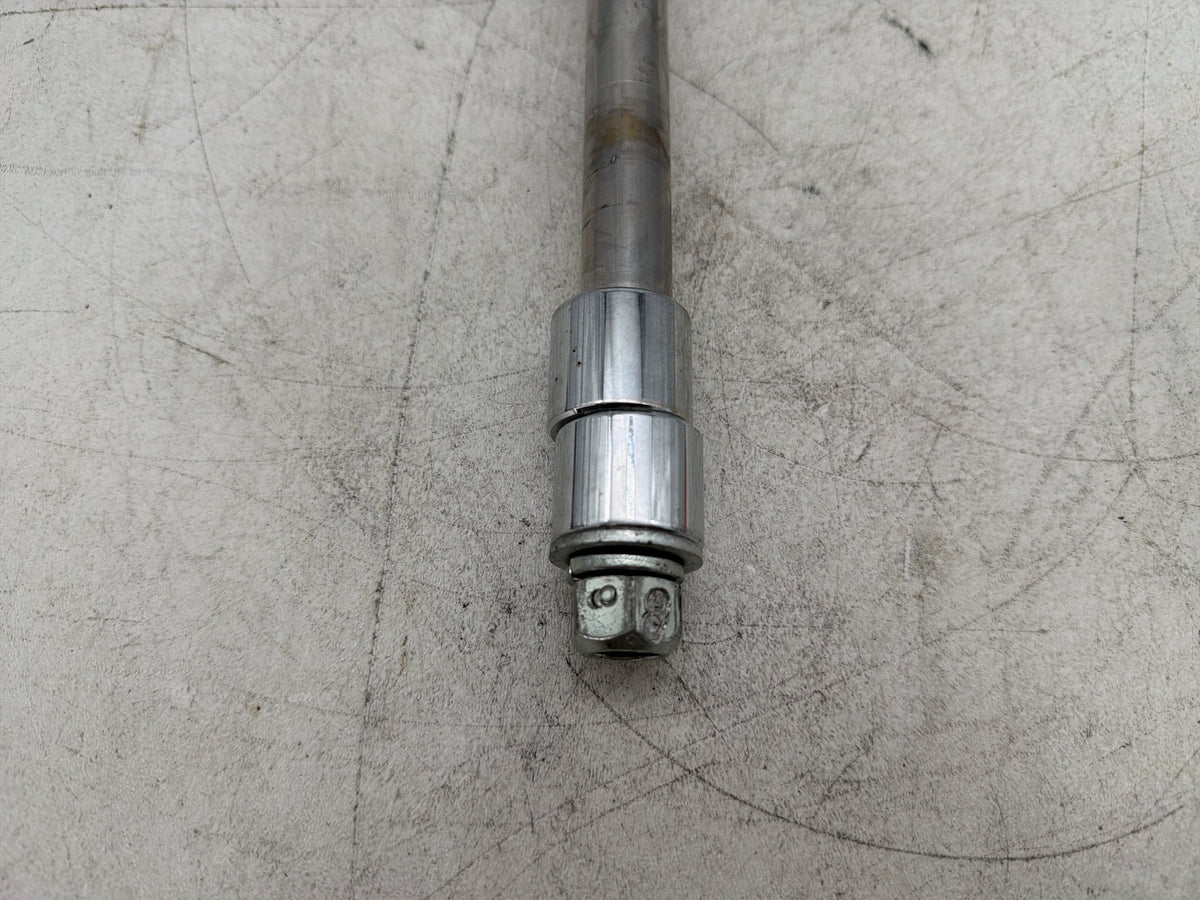 2002 Harley Dyna Wide Glide FXDWG OEM Front Wheel Axle Bolt Shaft