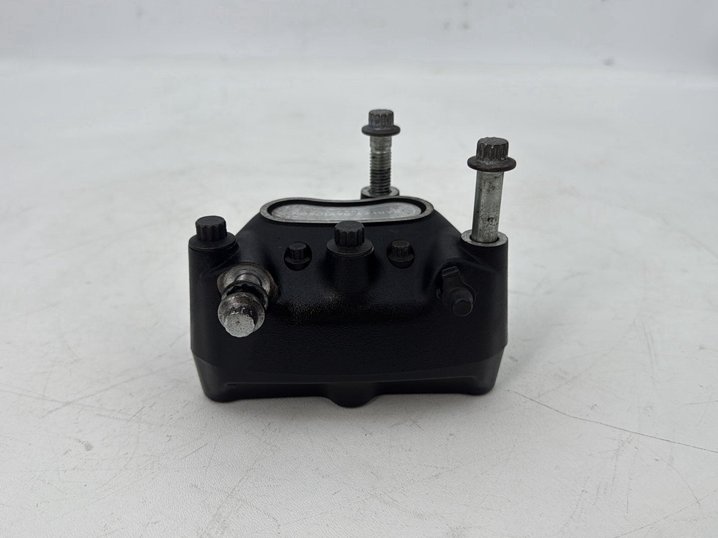 1999 - 2006 Harley-Davidson Touring Road King Police Front Left 1 Brake Caliper 44046-00D