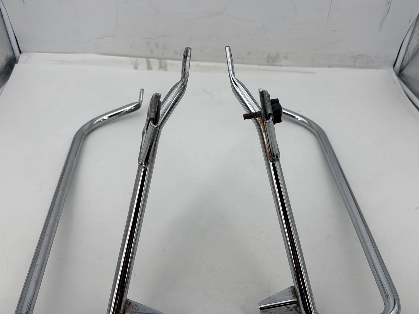2013 Harley Street Glide Touring FLHX OEM Rear Left Right Saddlebag Guard Rails Bar