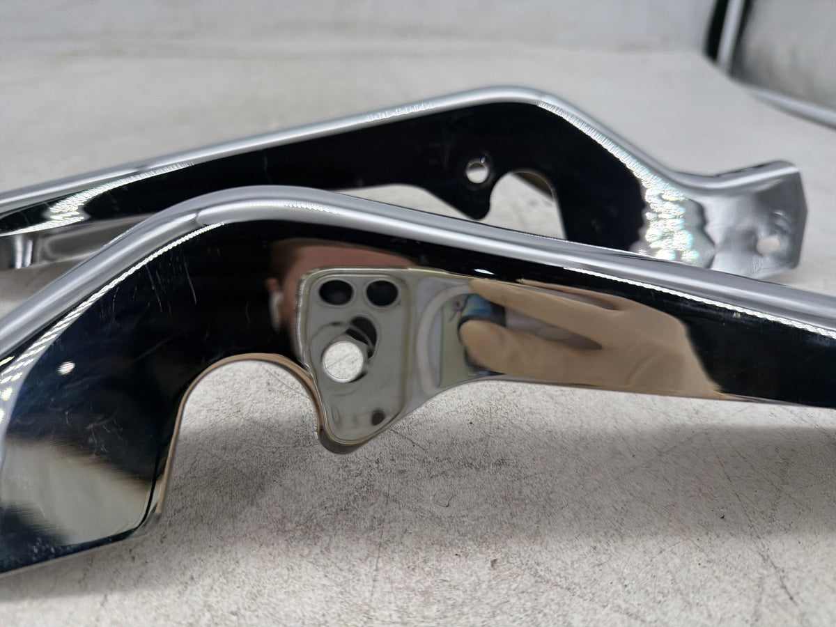 2004 Harley Electra Glide Touring Ultra OEM Rear Left Right Fender Struts Bracket