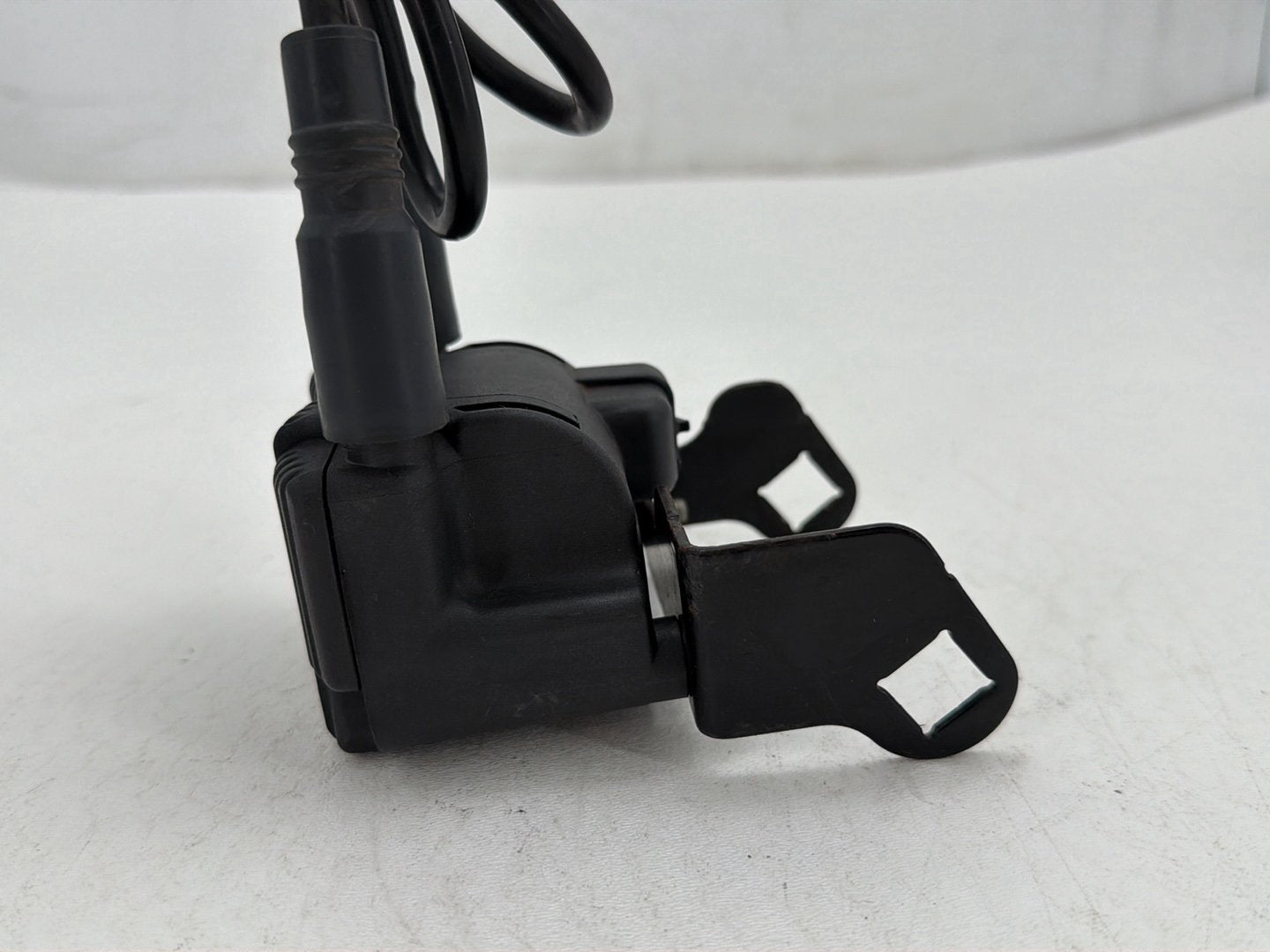 2005 Harley Electra Glide Touring Ultra OEM Ignition Coil Spark Plugs Cable