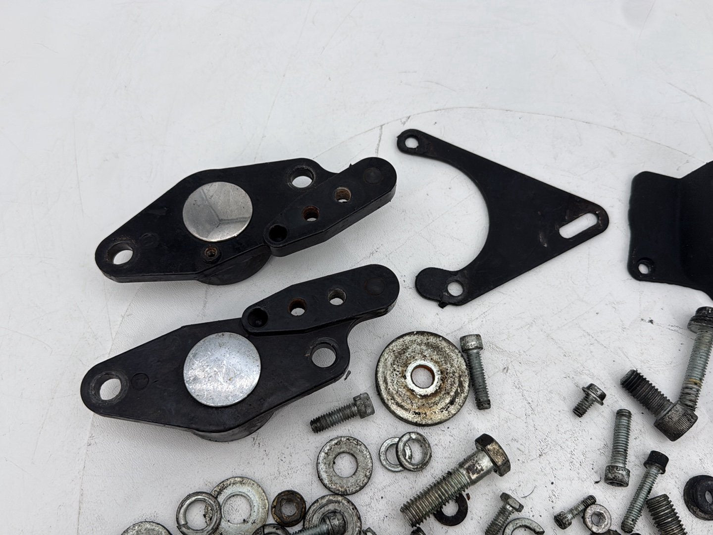 1999 - 2006 Harley-Davidson Touring Electra Glide Ultra Hardware Bolts Nuts & Brackets 50588-03 ,  50589-03