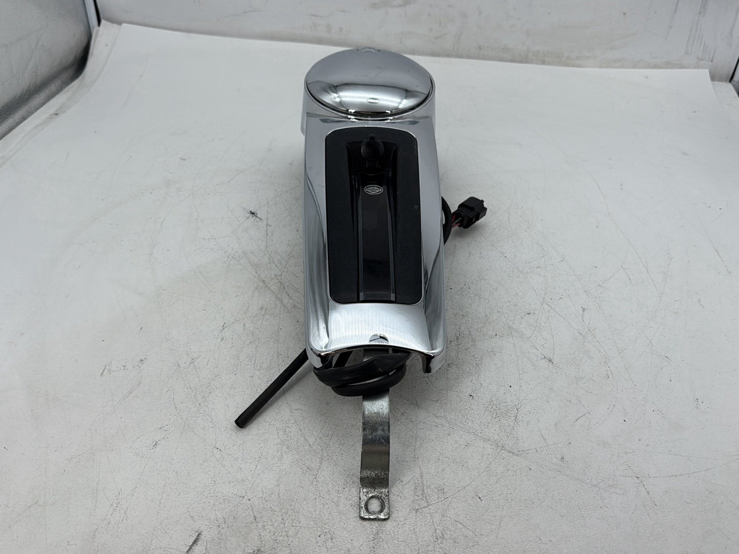 2018 Harley Electra Glide Touring Ultra FLHTCU Fuel Gas Tank Dash Console NOKey