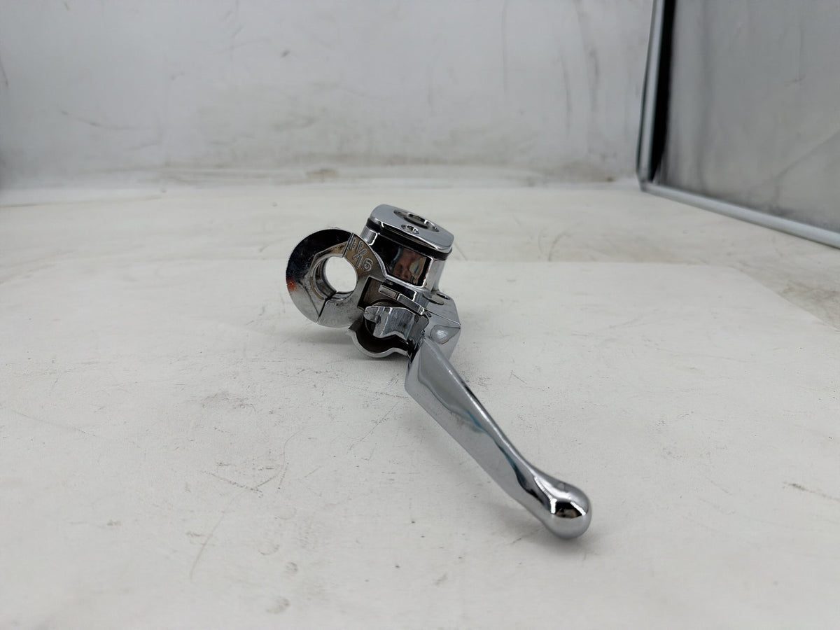 2003 Harley Electra Glide Touring OEM Front Right Brake Lever Master Cylinder