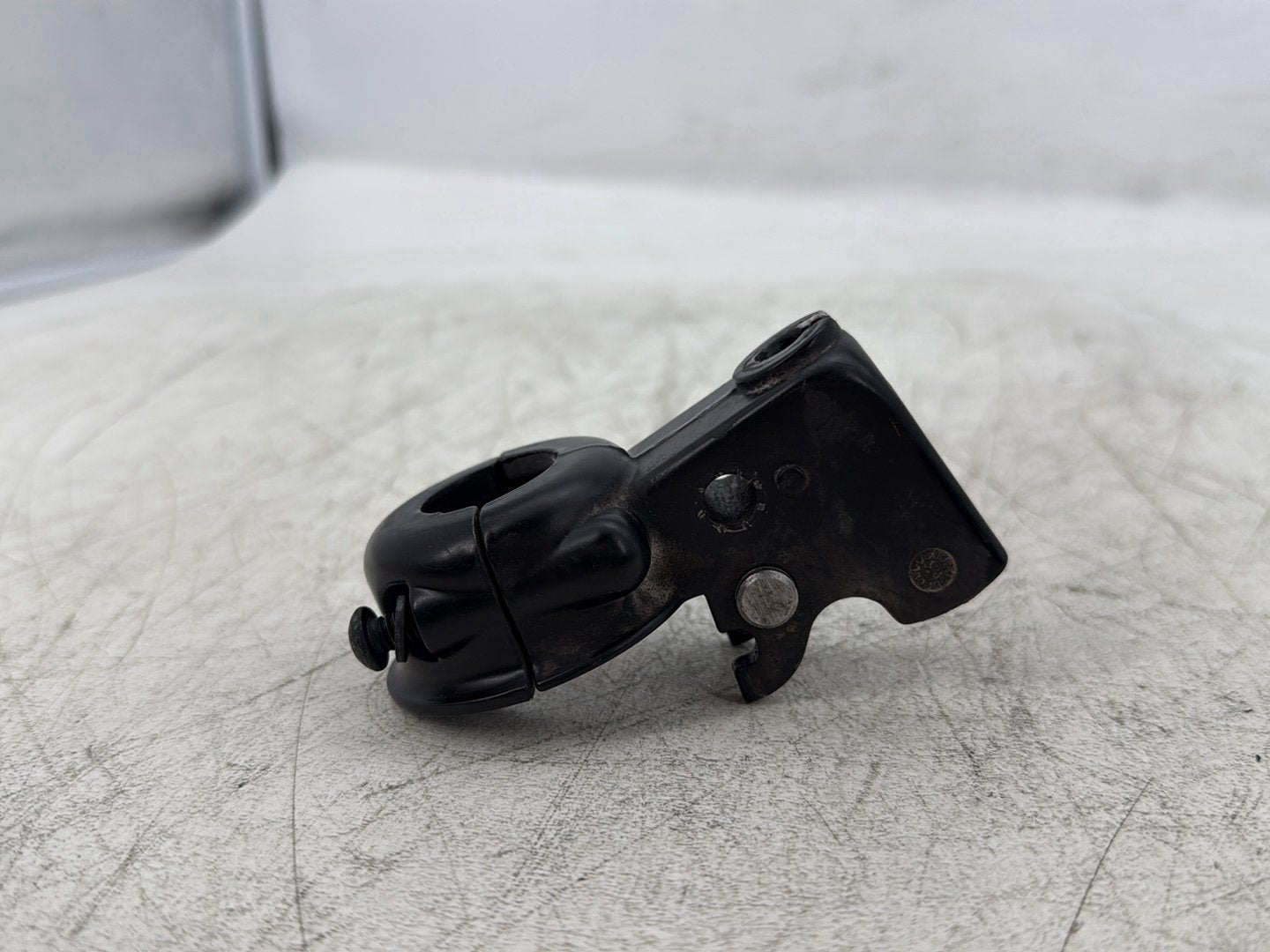 2000 Harley Softail FLSTC Heritage Classic OEM Clutch Hand Lever Clutch Perch 38608-96