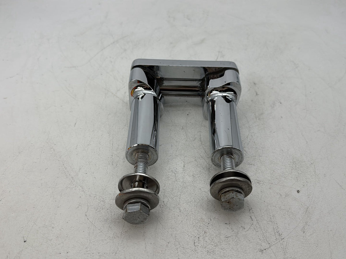 2006 Harley Dyna FXDWGI Wide Glide OEM Front Handlebar Riser Top Clamp Chrome