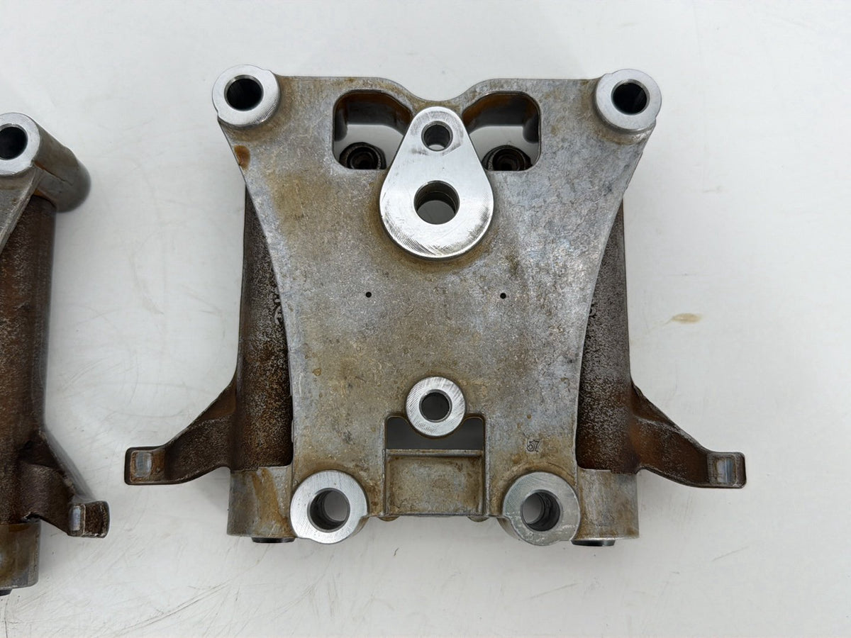 2013 Harley Touring Electra Glide Ultra Engine Twin Cam Rocker Arms 17593-99