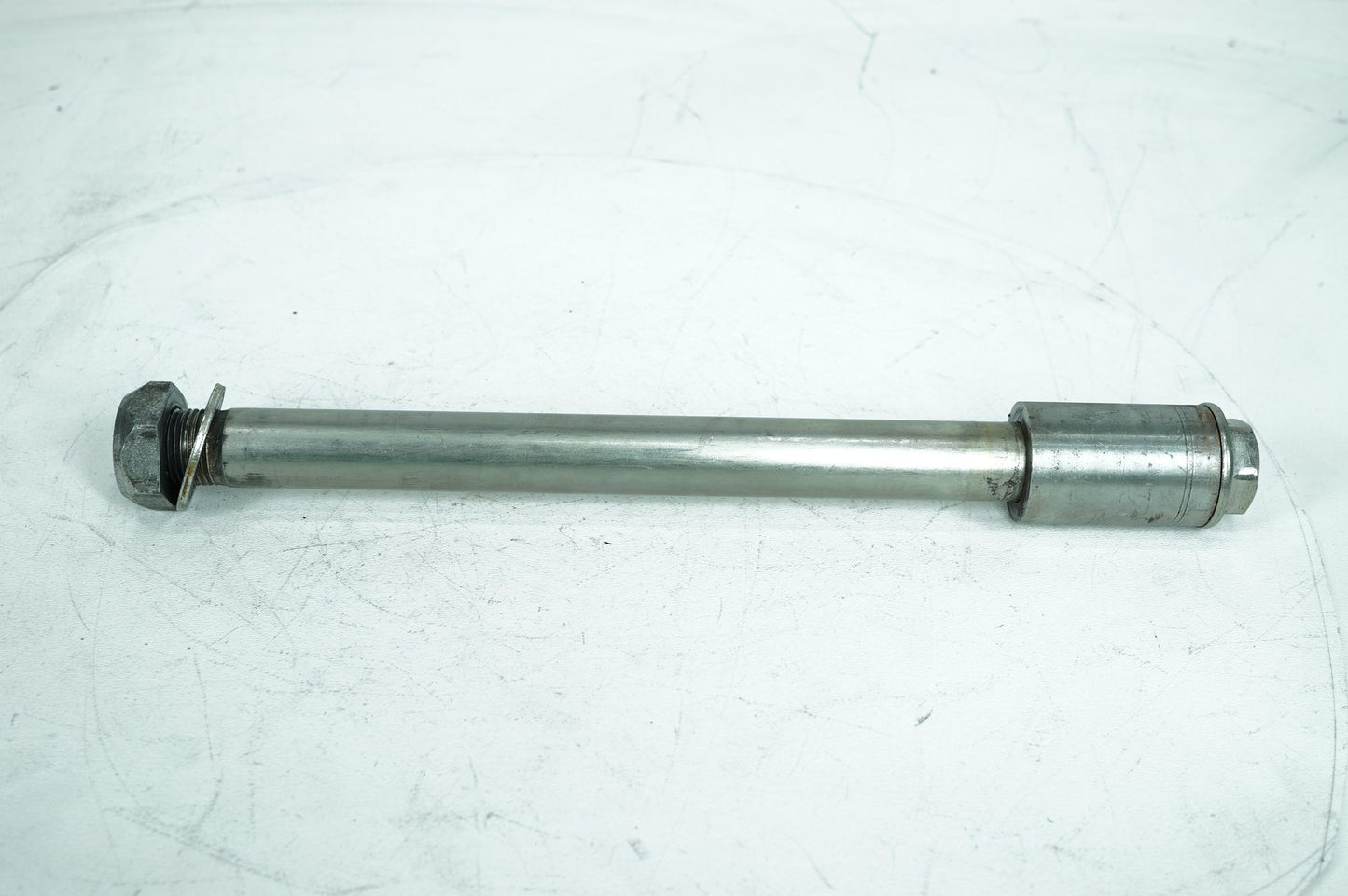 2007 - 2017 Harley-Davidson Softail Fat Boy Rear Fork Swingarm Pivot Bolt Shaft 47610-08