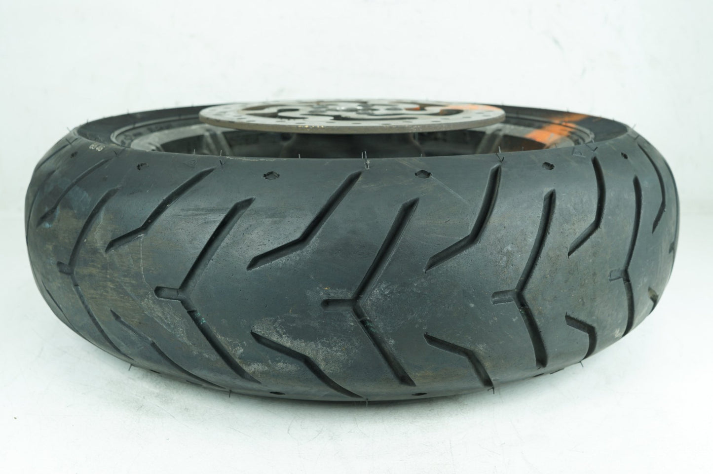 2019 - 2023 Harley-Davidson Touring Electra Glide Rear Wheel Rim Tire 40900026