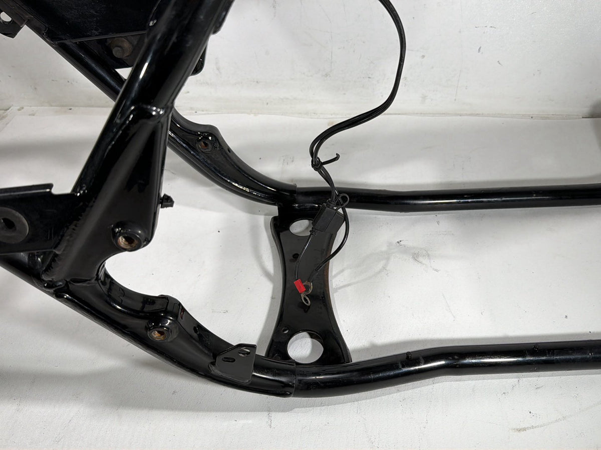 2007 Harley Road King Touring FLHR OEM Body Main Frame Chassis SLVG
