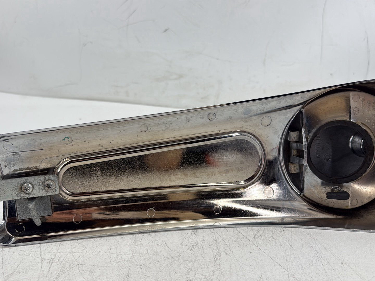 2010 Harley Street Glide Touring FLHX OEM Fuel Gas Tank Dash Console NOKey
