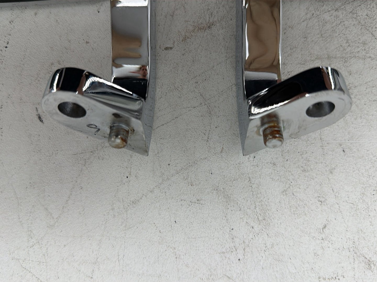 2014 Harley Street Glide Touring FLHXS OEM Passenger Left & Right Foot Pegs
