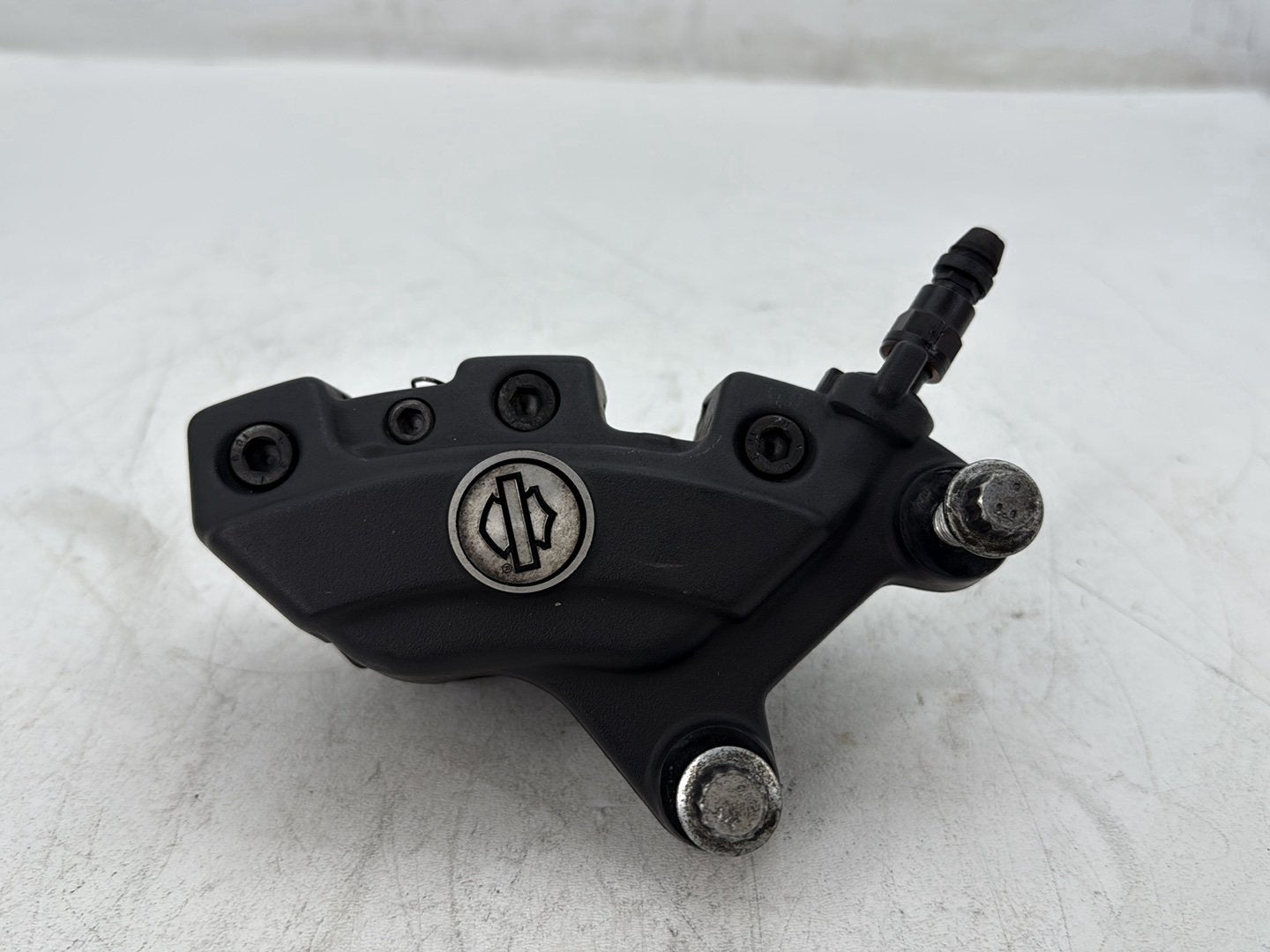 2017 Harley Road Glide Touring FLTRXS OEM Front Right 1 Brake Caliper