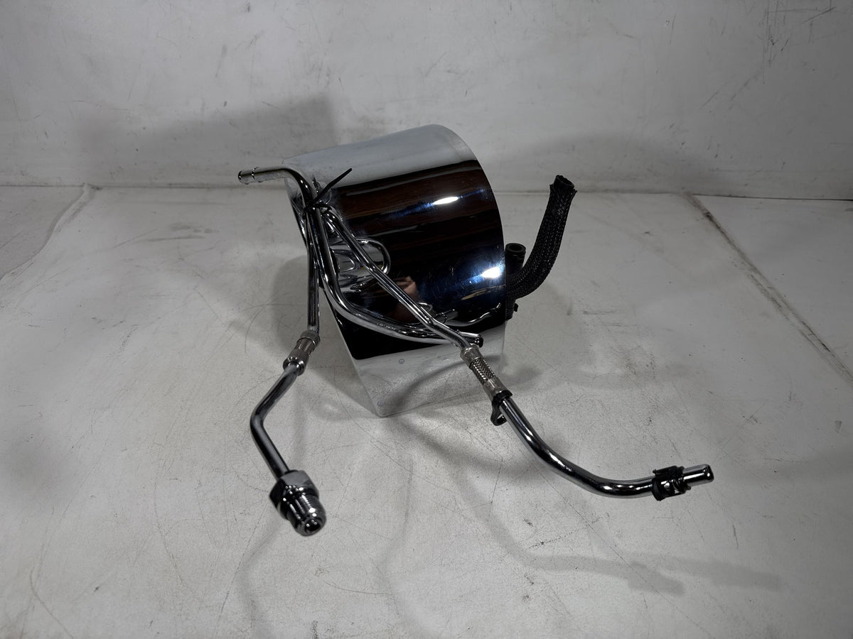 2011 Harley Softail Deluxe FLSTN OEM Oil Tank Reservoir Bottle Canister