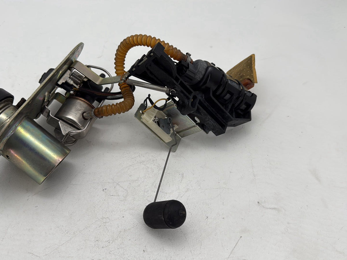 05 Harley Electra Glide Touring CVO Eagle Fuel Pump Gas Gasoline Petrol Sending