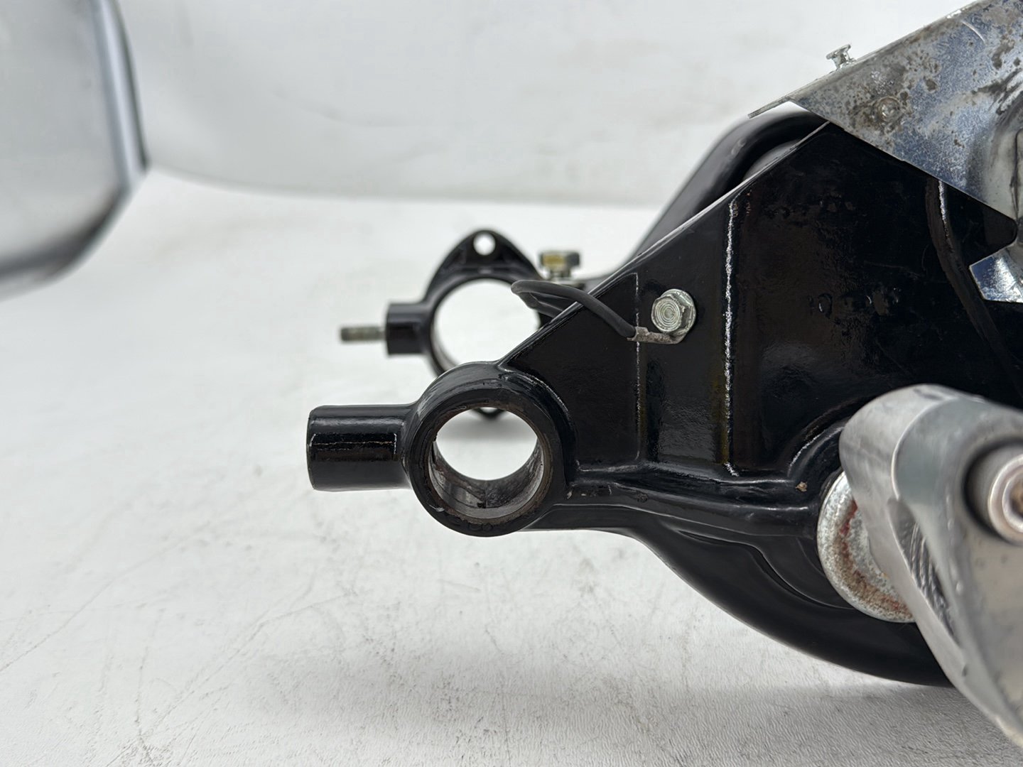 2007 Harley Road King Touring FLHR OEM Front Fork Upper Lower Triple Tree