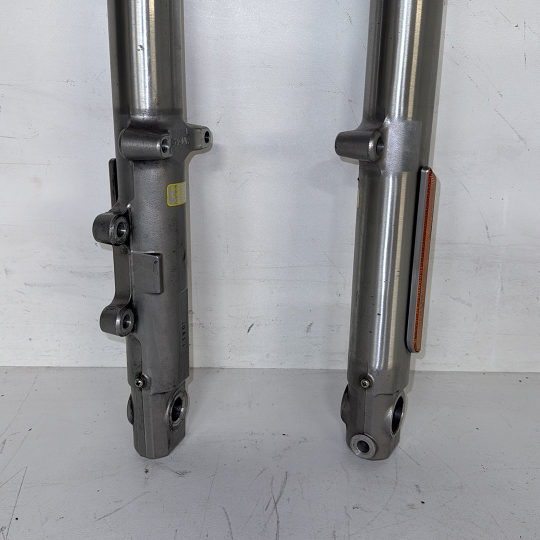 2008 Harley-Davidson Sportster Low Front Fork Upper Triple Tree 46127-04