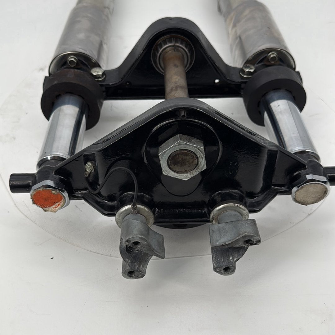 1999 - 2006 Harley-Davidson Touring Road King Custom Front Triple Tree Set & LH RH Fork Legs Sliders 45446-87A