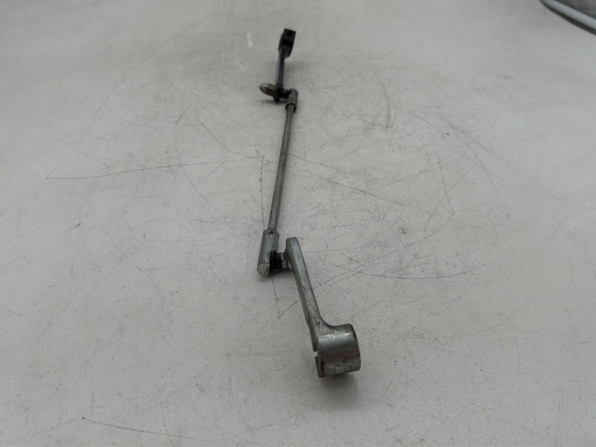 2018 Harley Road Glide Touring FLTRXS OEM Gear Shifter Lever w/ Rod linkage