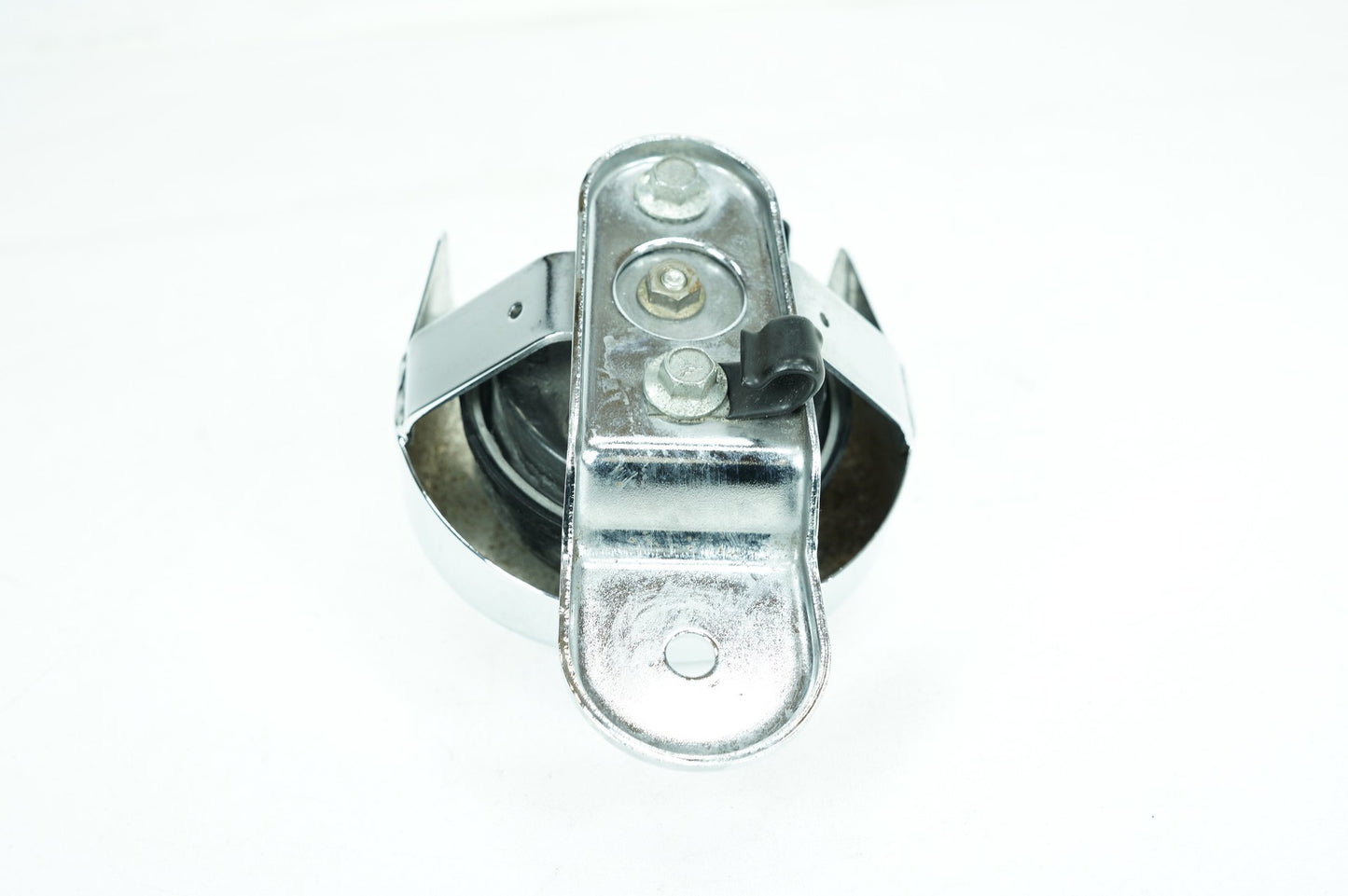 2007 - 2011 Harley-Davidson Touring Street Glide Horn Signal Klaxon Chrome Cover 69012-93A