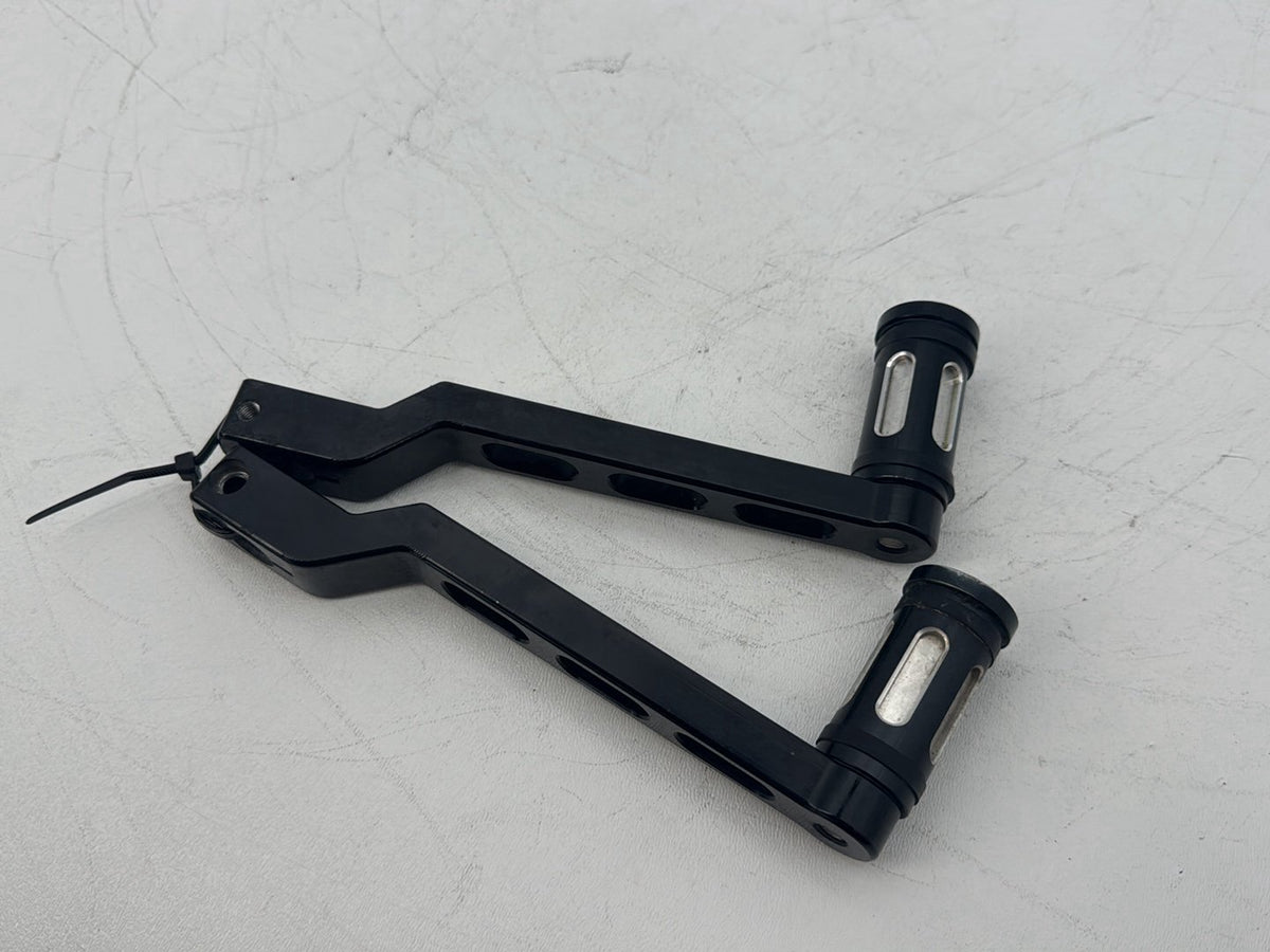 2008 Harley Touring Electra Glide Gear Shifter Lever Pedal Pedals CNC Edge Cut