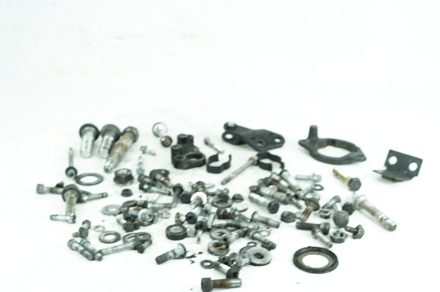 2004 - 2013 Harley-Davidson Sportster 1200 Low Hardware Bolts Nuts & Brackets
