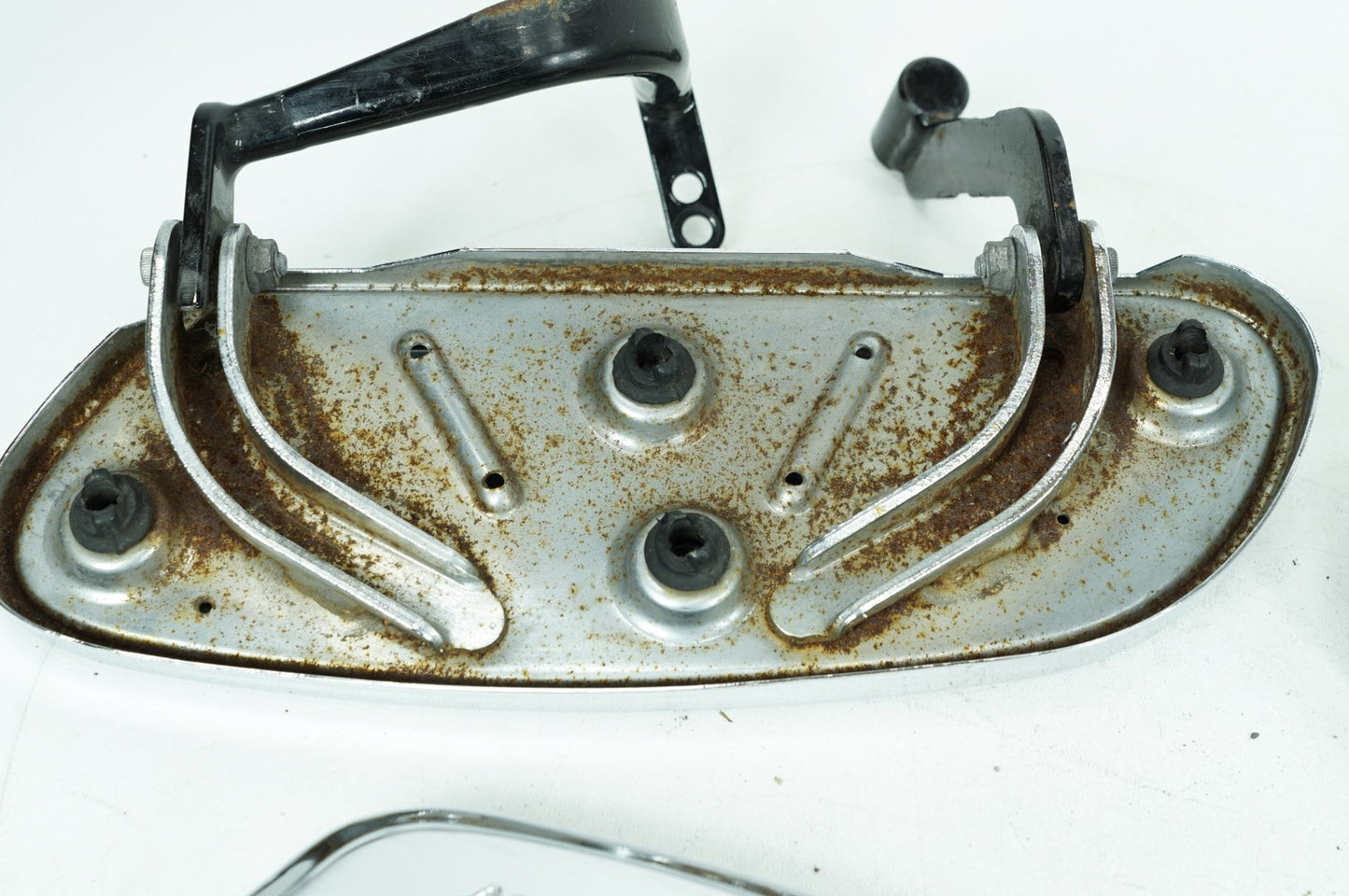 2007 - 2012 Harley-Davidson Touring Electra Glide Left Right Driver & Pass Floorboard Foot Rest 50683-04