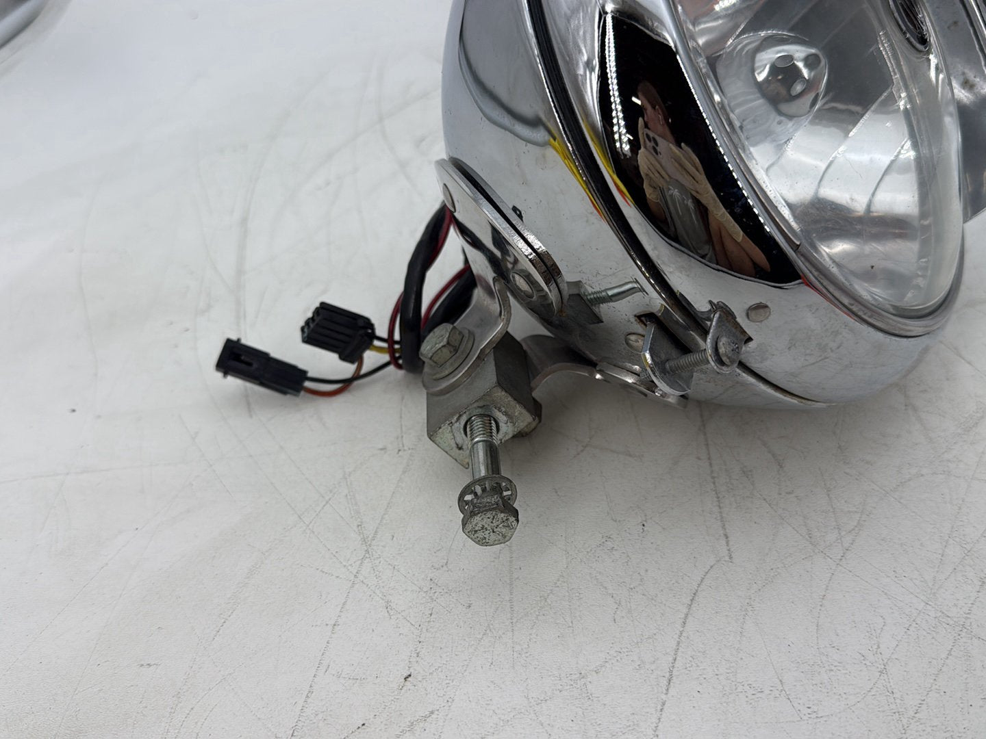 2005 Harley Heritage Softail Classic OEM Headlight Headlamp Head Light Halogen