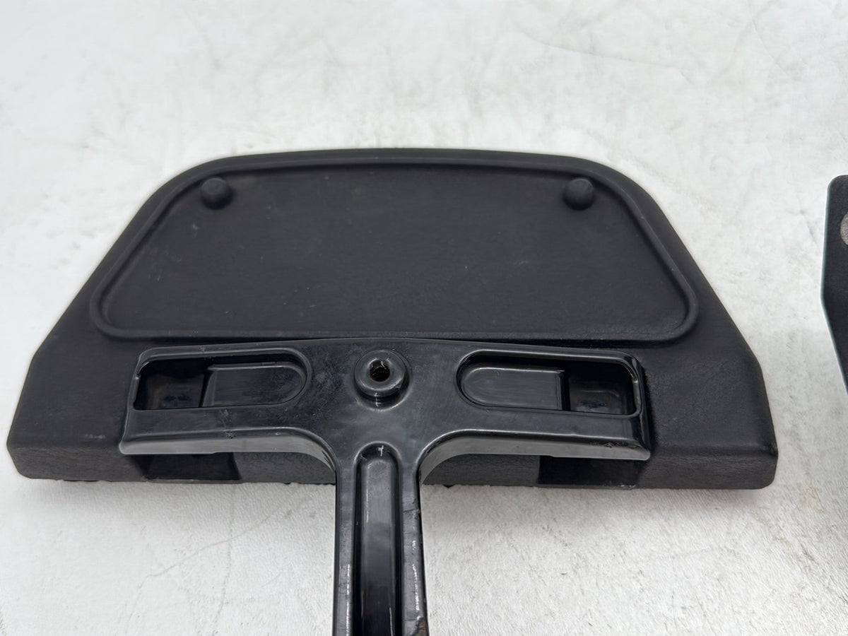 2009 Harley Road King Touring Police Left & Right Passenger Floorboard Foot Rest