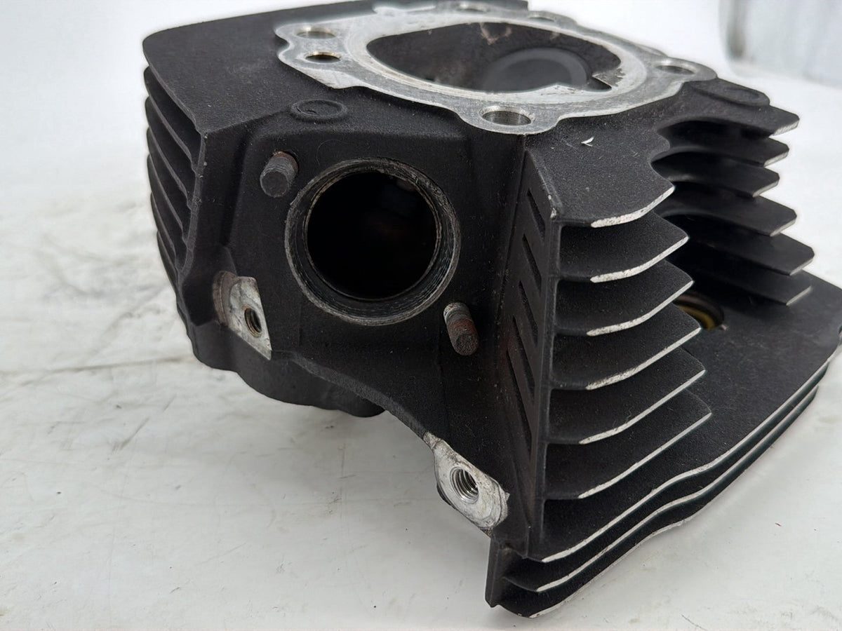 2015 Harley Electra Glide Touring Ultra OEM Front Twin Cam Engine Cylinder Head