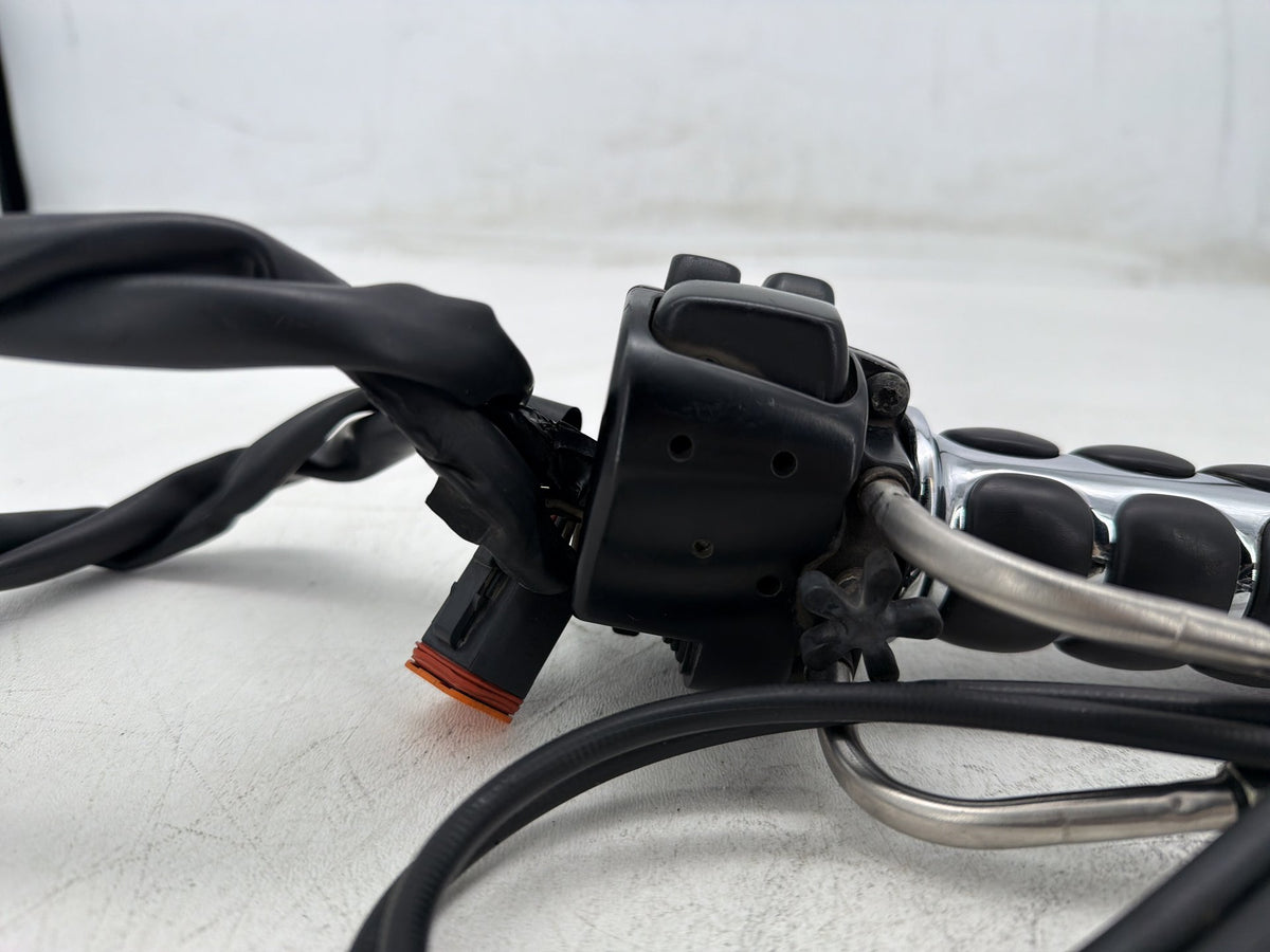 01 Harley Heritage Softail Classic OEM Right Engine Start Kill Switches Controls