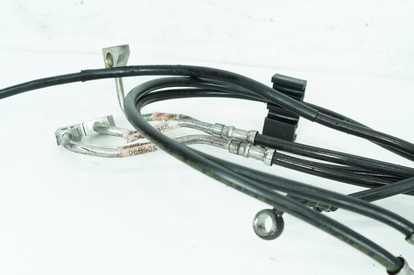 2008 - 2016 Harley-Davidson Touring Road Glide Front Brake Hose Line Pipe ABS 41800316