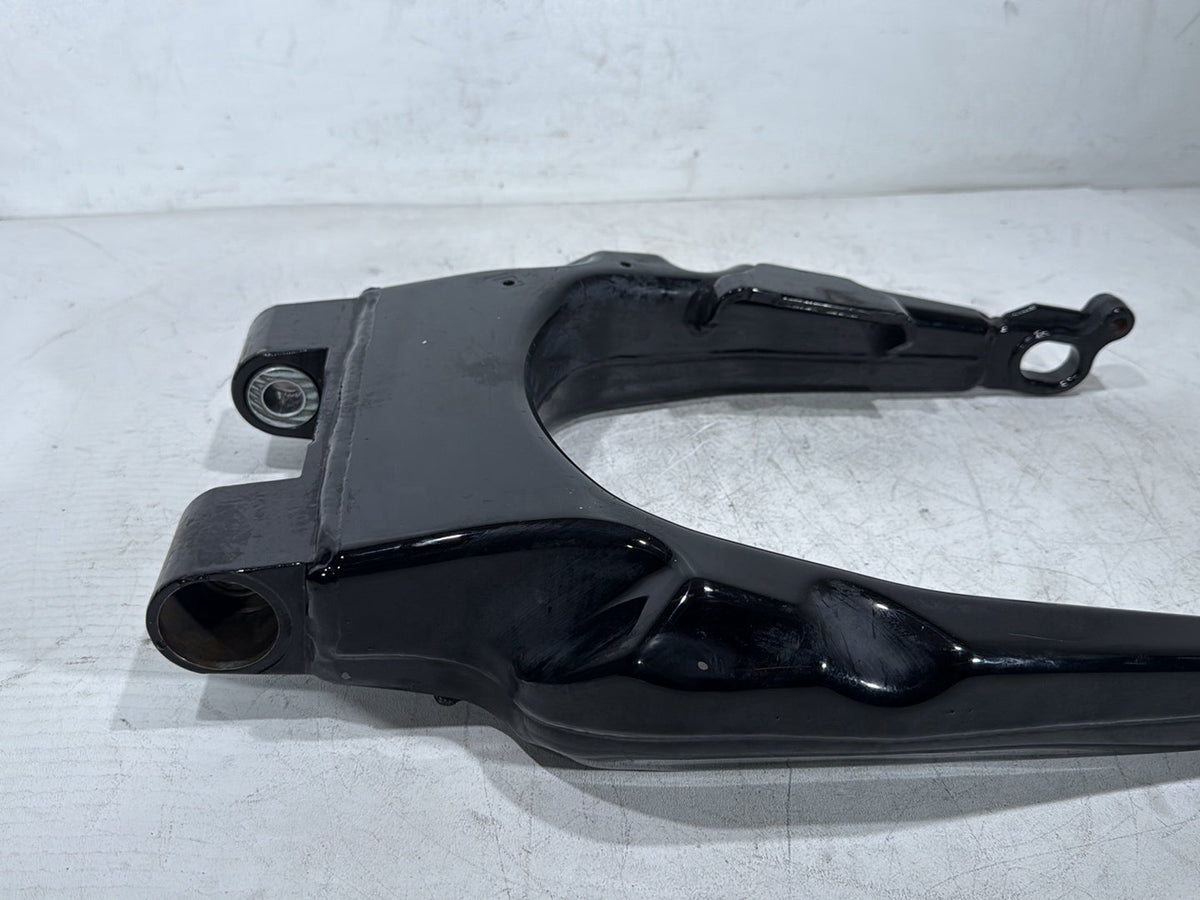 2012 Harley Electra Glide Touring Ultra OEM Rear Fork Swingarm Swing Arm
