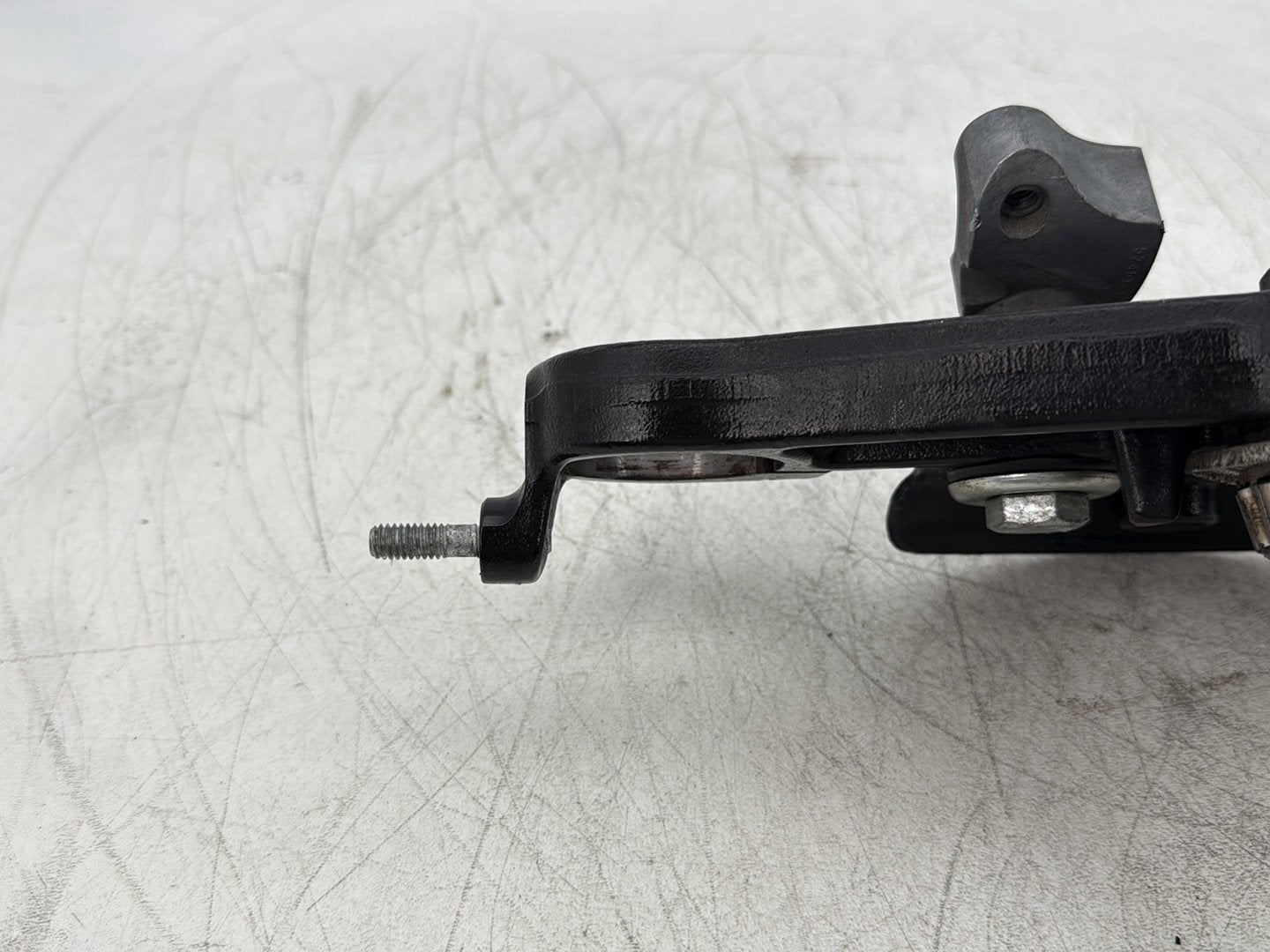 2016 Harley Road King Touring FLHR OEM Front Fork Upper Triple Tree Clamps
