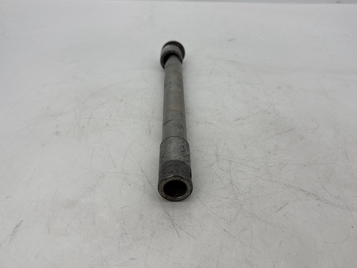 2008 Harley Touring FLHTCU Electra Glide Ultra OEM Front Wheel Axle Bolt Shaft