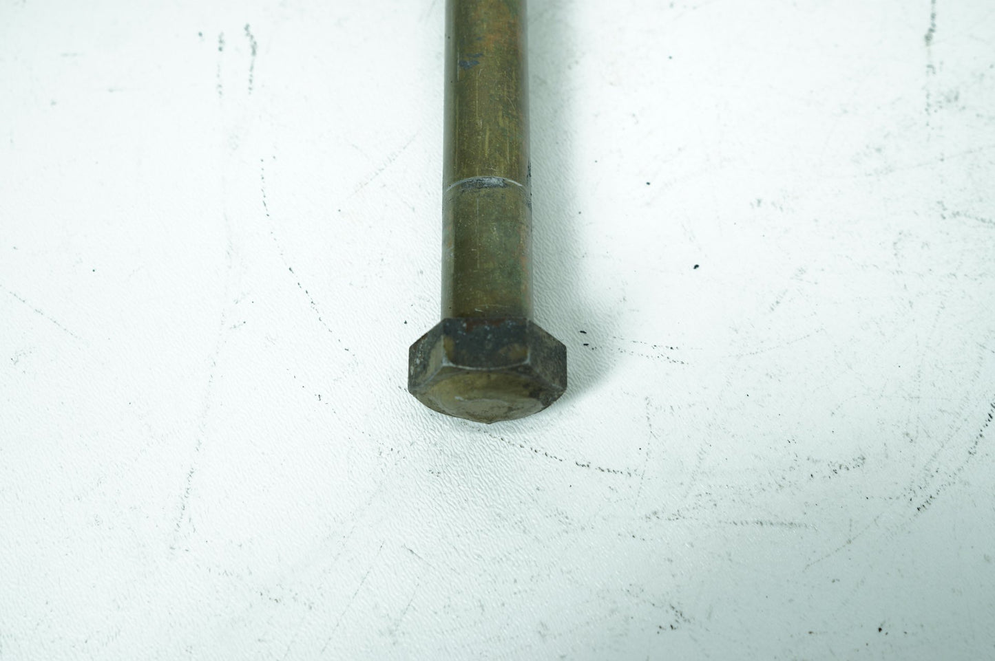 1999 - 2006 Harley-Davidson Dyna Wide Glide Rear Fork Swingarm Pivot Bolt Shaft 47817-00