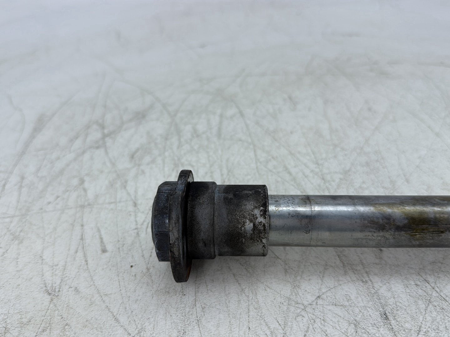2006 Harley Road King Touring FLHRCI Classic OEM Rear Wheel Axle Bolt Shaft