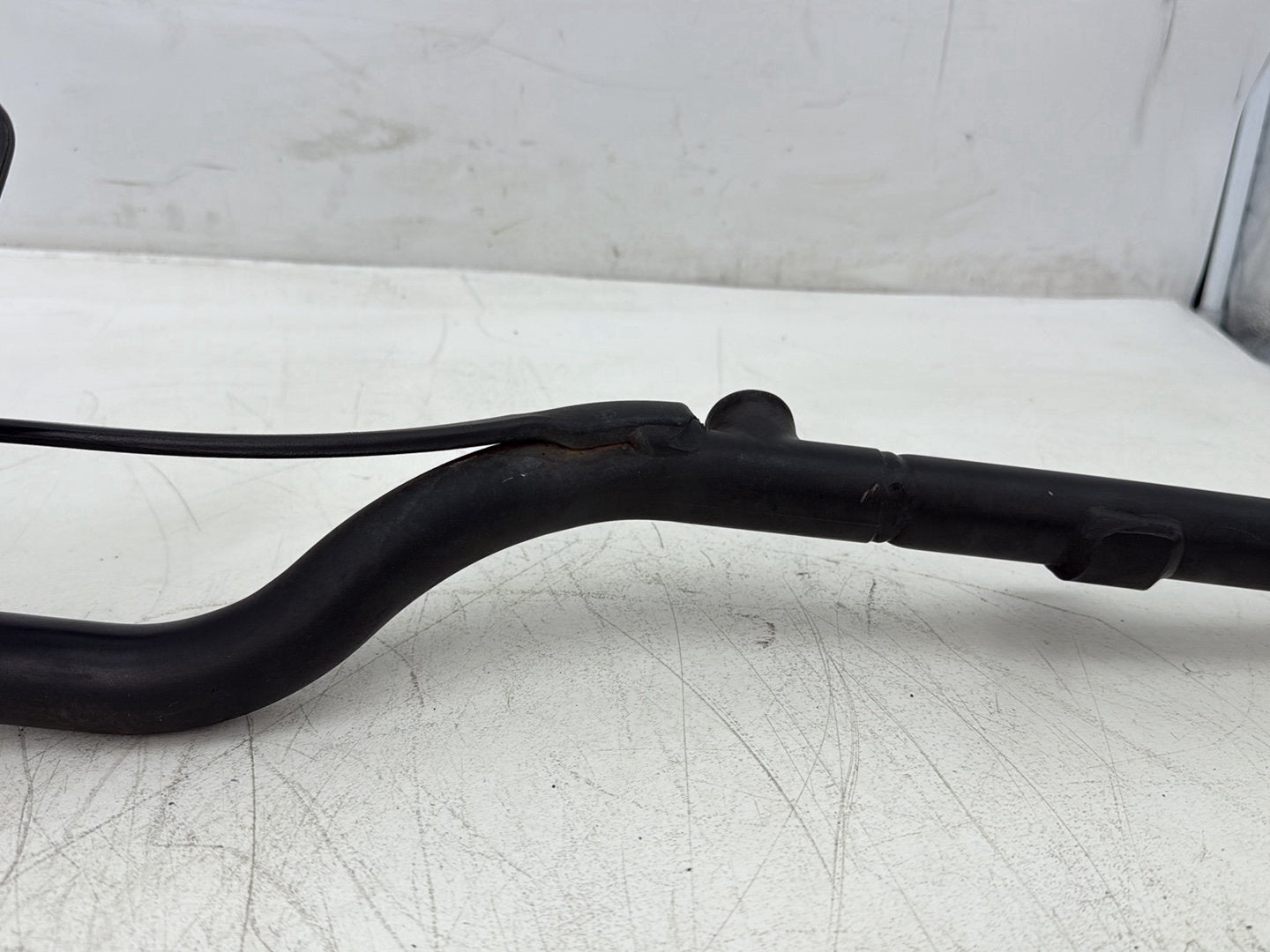 06 Harley Sportster XL883L OEM Exhaust Muffler Interconnect Bracket Support Bar