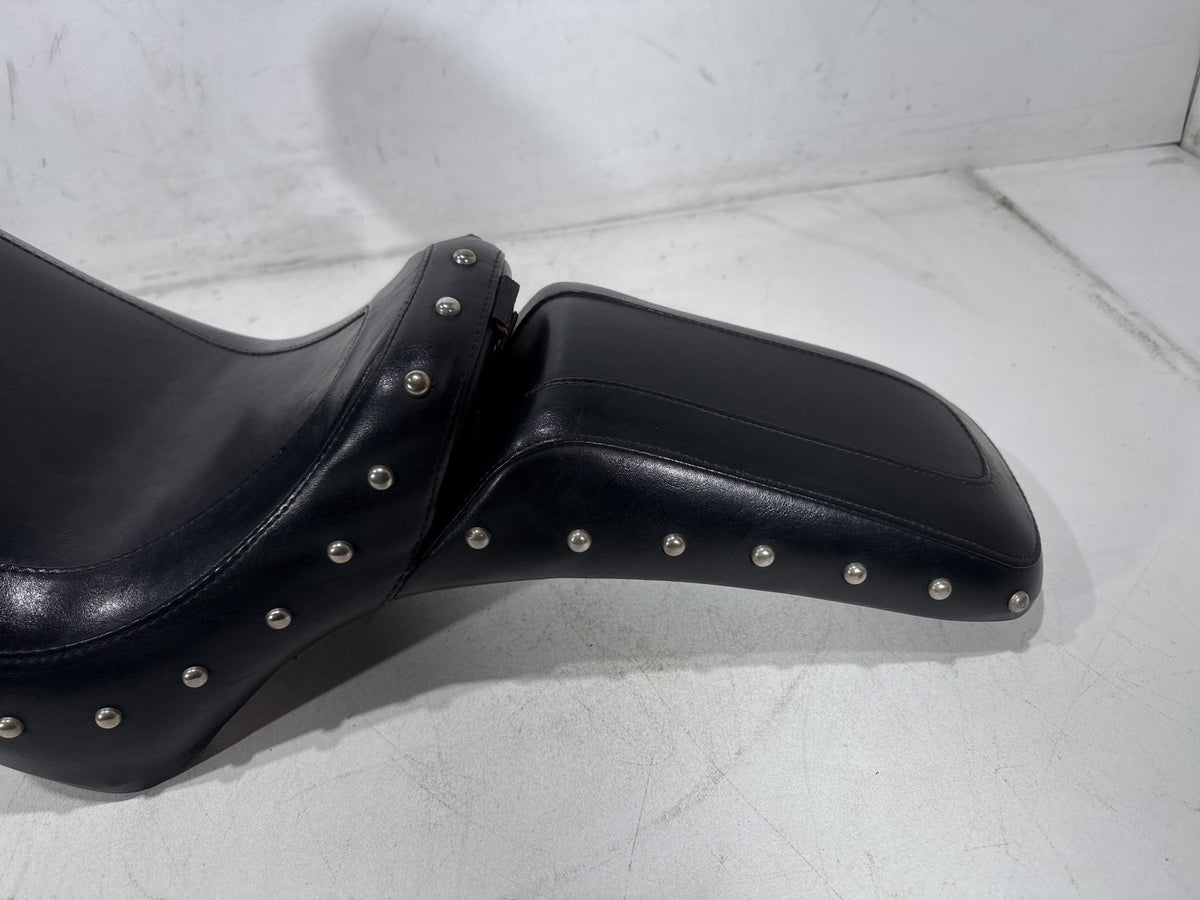 1994 Harley Softail Custom FXSTC Passenger Rider Driver Seat Saddle TRAVERSE