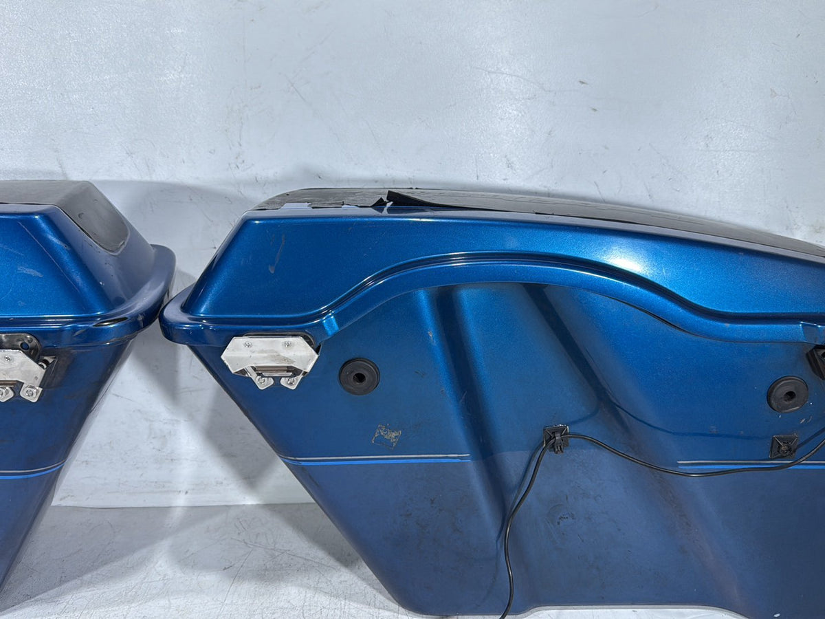 2006 Harley Electra Glide Touring Ultra FLHTCUI OEM Left Right Saddlebags Luggage NOKey
