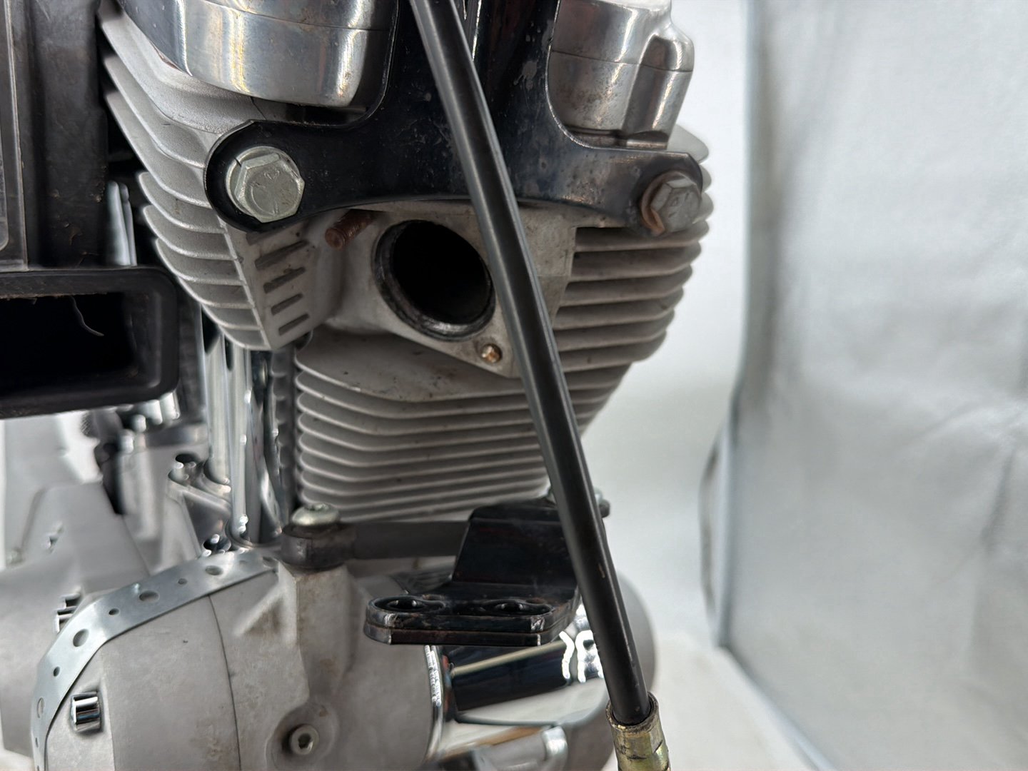 2004 - 2013 Harley-Davidson Sportster 883 Custom EFI 883 Engine Motor Transmission 19567-07