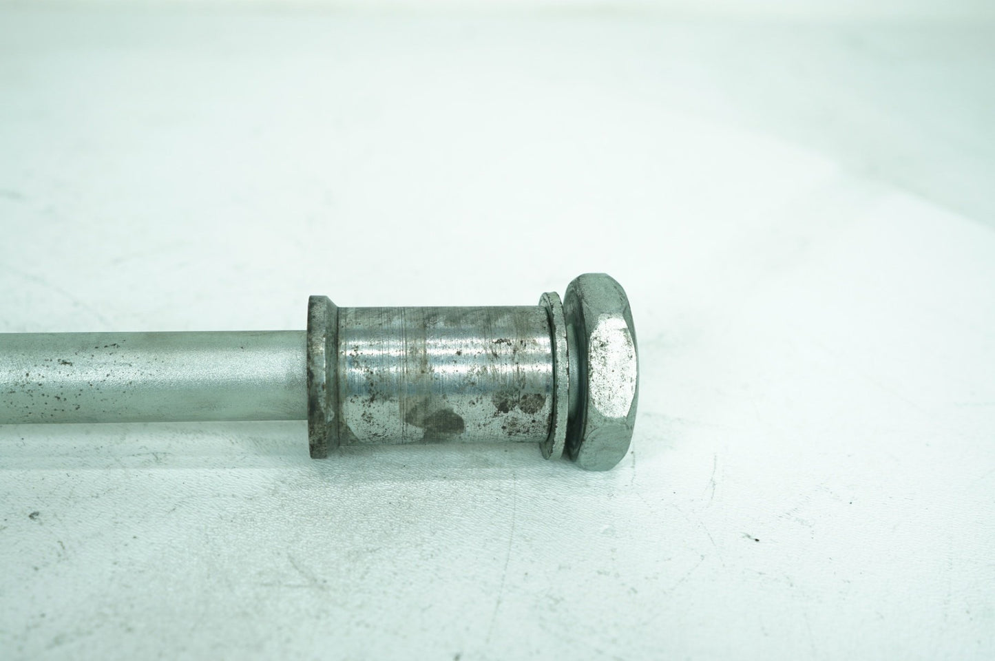 1999 - 2006 Harley-Davidson Softail Fat Boy Rear Fork Swingarm Pivot Bolt Shaft 47610-00