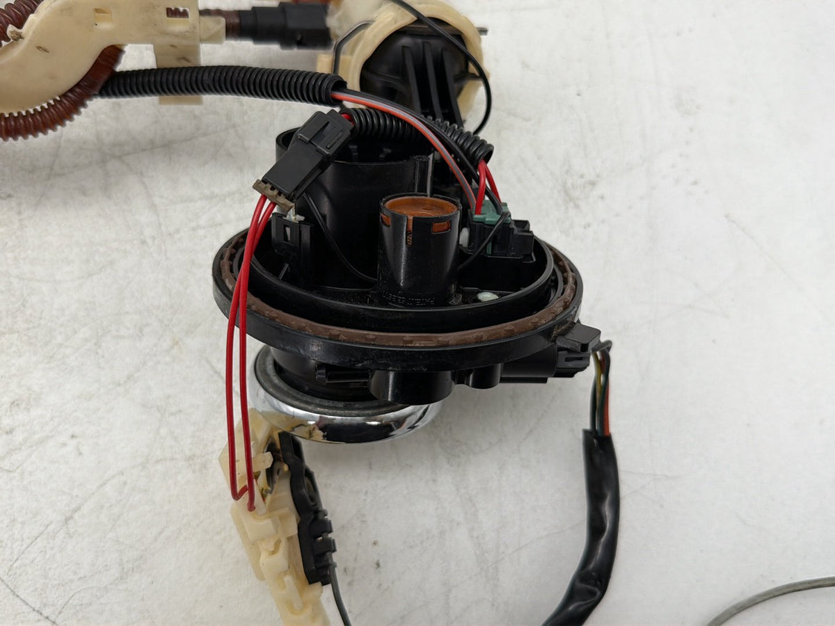 12 Harley Electra Glide Touring Ultra OEM Fuel Pump Gas Gasoline Petrol Sending