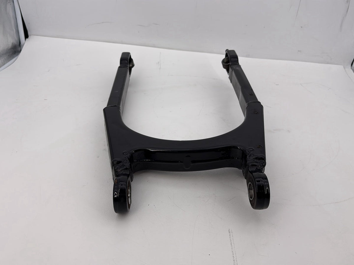 2009 Harley Sportster XL1200C 1200 Custom OEM Rear Fork Swingarm Swing Arm