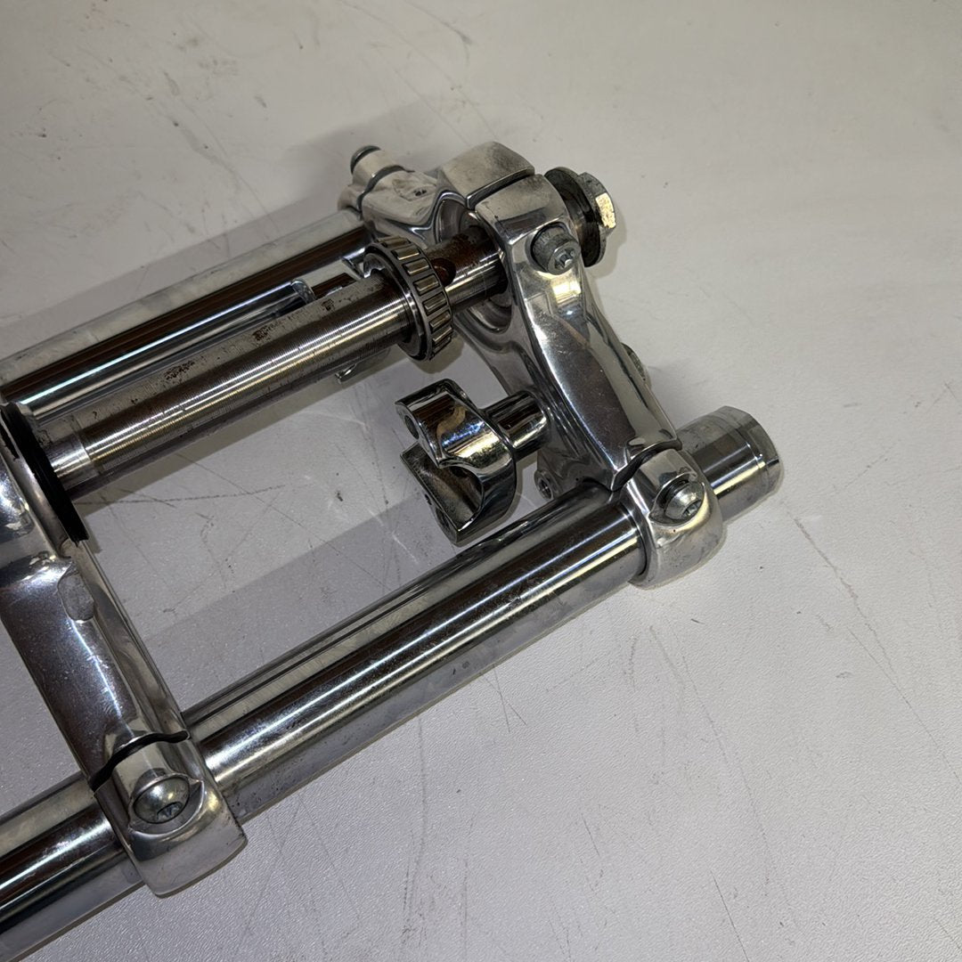 2008 Harley-Davidson Sportster Low Front Fork Upper Triple Tree 46127-04
