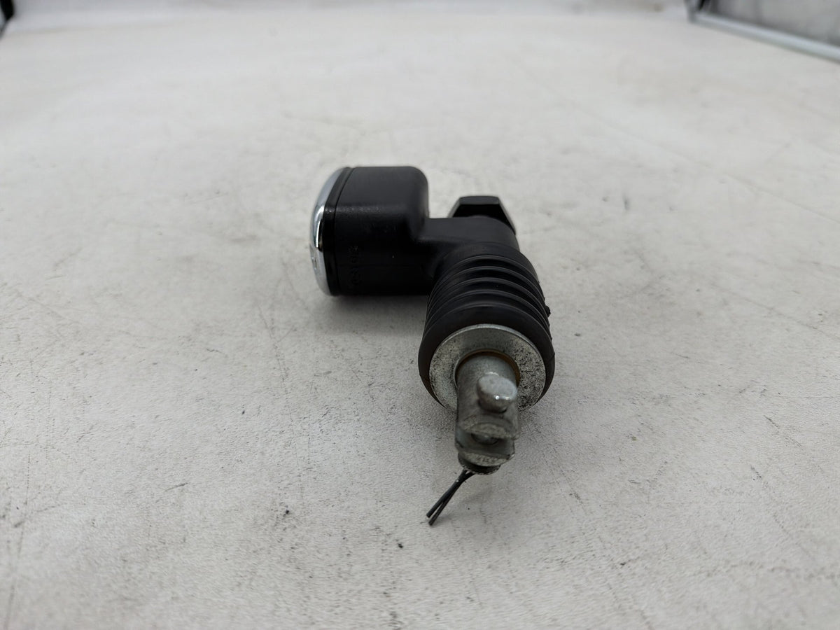 2004 Harley Road King Touring Classic OEM Rear Brake Master Cylinder Reservoir