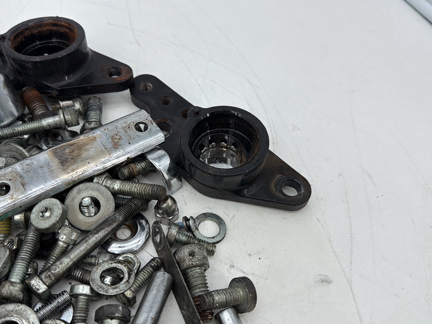 1999 - 2006 Harley-Davidson Touring CVO Screamin Eagle Road King Hardware Bolts Nuts & Brackets 50588-93 , 50589-93