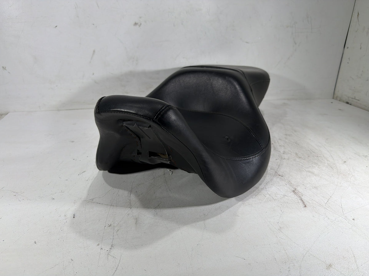 2015 Harley Electra Glide Touring Ultra OEM Passenger Rider Driver Seat Saddle